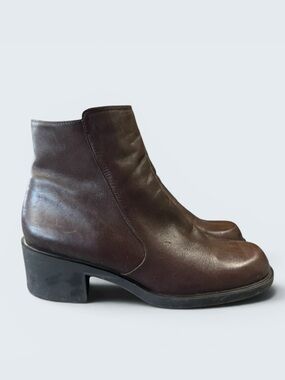Bandolino Dark Brown Zip Up Leather Ankle Booties Size 8.5